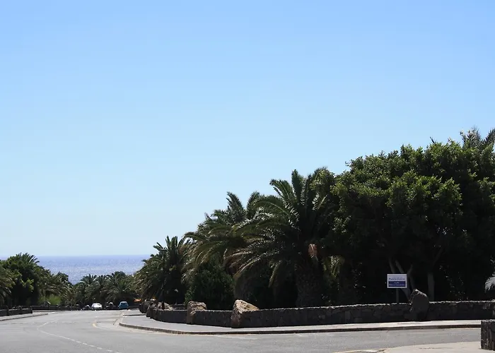 Apartman Aiolos 17 *